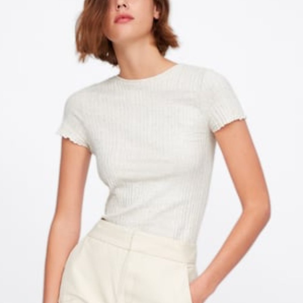 Zara Ribbed T-Shirt - Picture 1 of 5